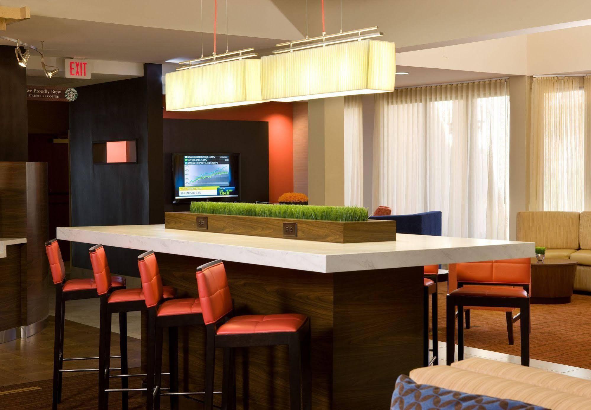 Hotel Courtyard By Marriott Albuquerque Airport Exterior foto