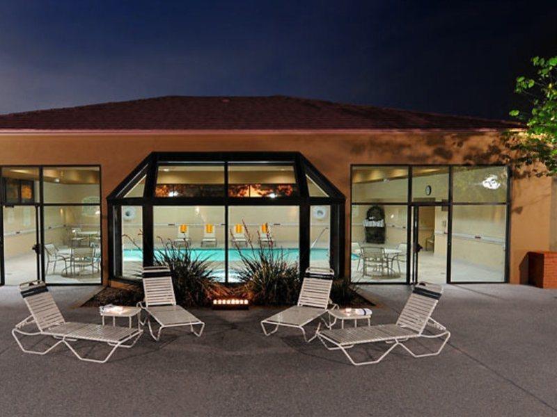 Hotel Courtyard By Marriott Albuquerque Airport Exterior foto